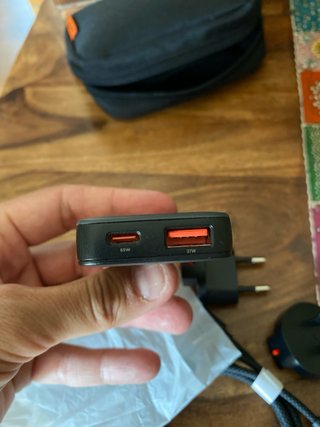 Xtorm Cargador Rápido 65W Gan 3 Ultra + Cable