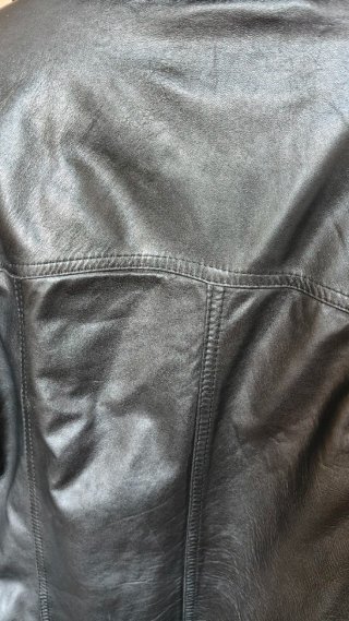 Chaqueta de cuero vintage GARAVANI negra