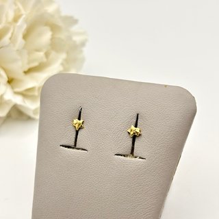 Pendientes de oro 18kt estrella