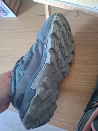 Botas de montaña mujer/niña  talla 36