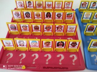 Juego de mesa familiar. ¿Quién es quién.?
