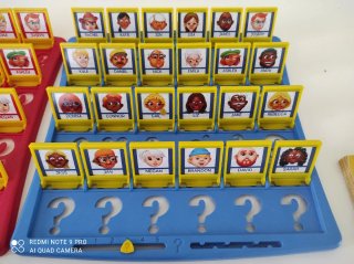 Juego de mesa familiar. ¿Quién es quién.?