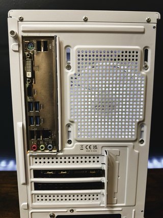 PC Gaming Ryzen 7 GTX 1660 16GB RAM Blanco