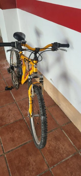 Bicicleta Montaña Doble Suspensión Amarilla