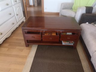Mesa de salón elevable con cajones