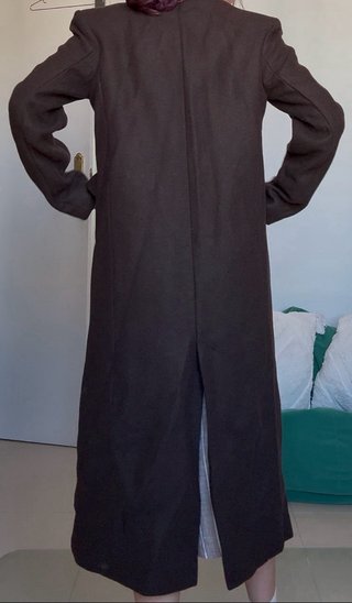 Chaqueta larga Zara marrón