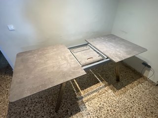 Mesa de comedor extensible beige y gris