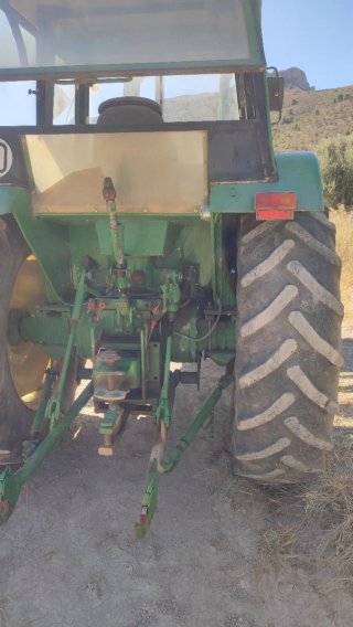 Tractor John Deere 3350