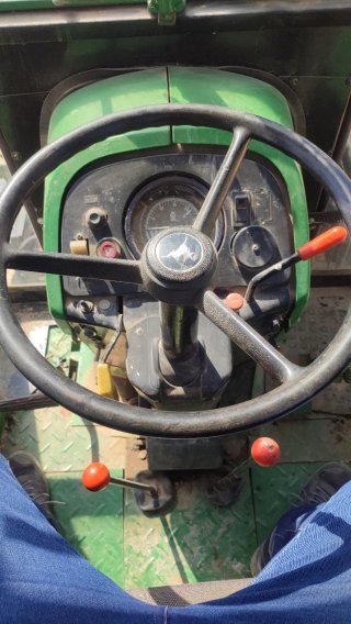 Tractor John Deere 3350