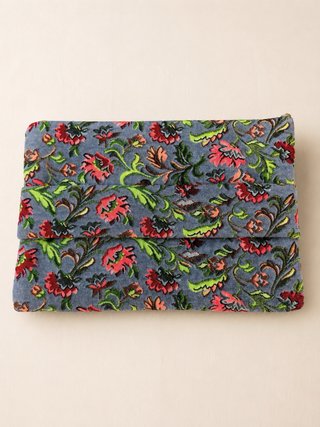 Cartera Clutch Floral Azul Multicolor