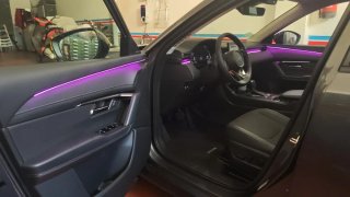 Instalación LED ambiental coche