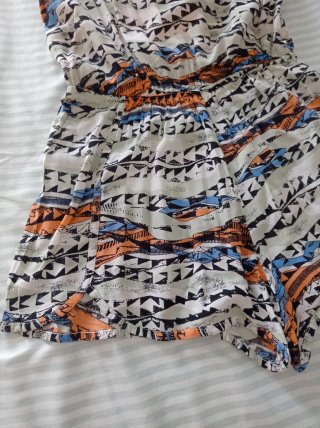 Mono corto étnico talla S Zara