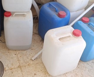 Vendo bidones de 20 y 25L Plástico