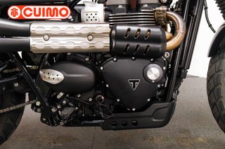 TRIUMPH SCRAMBLER 900