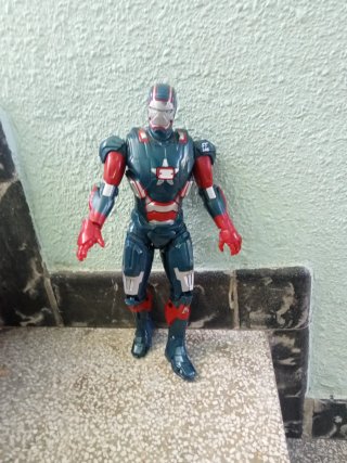 Figura Iron Man Patriot
