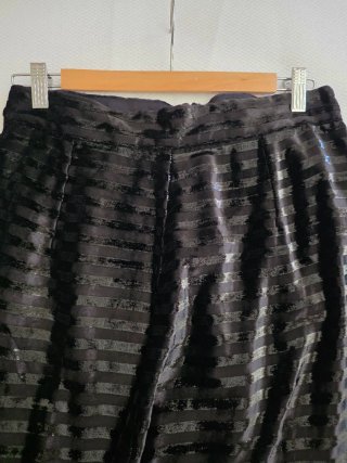 Falda Intropia Talla 40 Negra