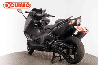 YAMAHA TMAX 530