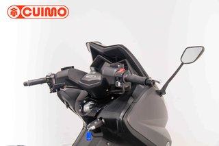 YAMAHA TMAX 530