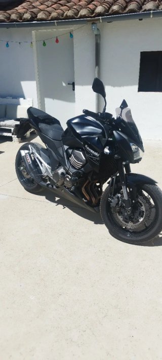 Kawasaki Z800 Negra limitada para carnet A2