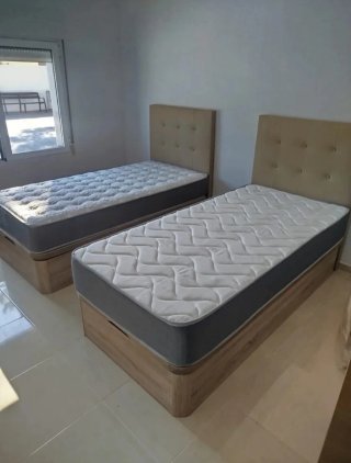 Canapés y colchónes nuevos en liquidación urgente