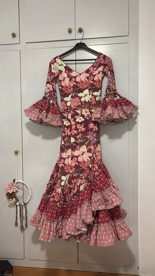 Vestido de flamenca estampado floral