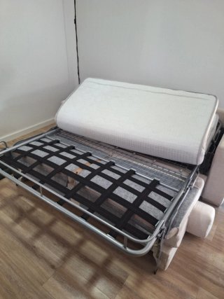 Sofá cama dos plazas beige El corte Inglés