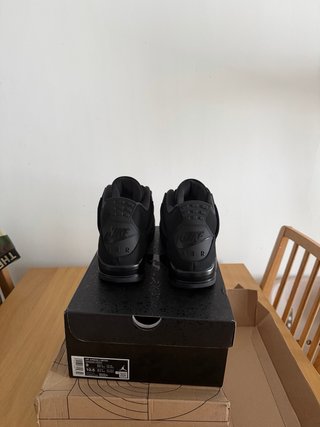 Nike Air Jordan 4 Black Cat