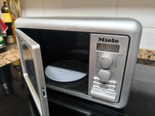 Microondas de juguete Miele