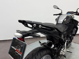 BMW F900R LIMITABLE 2021 Negra