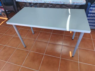 Mesa de estudio Ikea madera