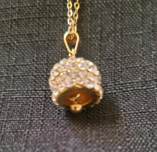 Collana donna con ciondolo a forma di campanella