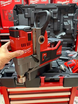 Taladro Magnético Milwaukee M18 FUEL