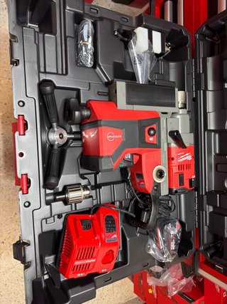 Taladro Magnético Milwaukee M18 FUEL