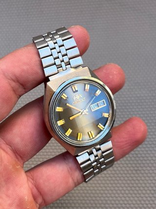 Reloj Orient Automático Dorado Cristal Facetado