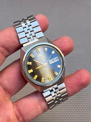 Reloj Orient Automático Dorado Cristal Facetado