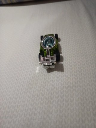 Coche tipo Hot Wheels verde