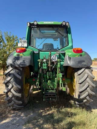 Tractor John Deere 6220 Premium