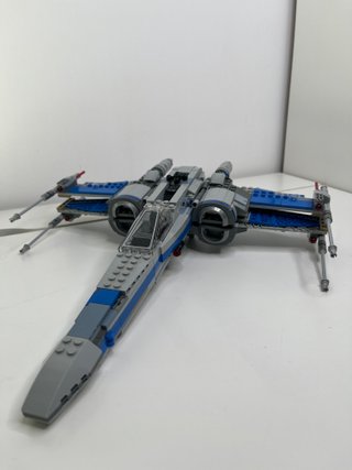 LEGO Star Wars Set 75149 Resistance X-Wing Fighter