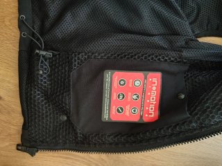 Chaleco Airbag Tucano Urbano Airscud FKEX Negro