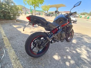 Moto Kawasaki ER6N 2015 A2