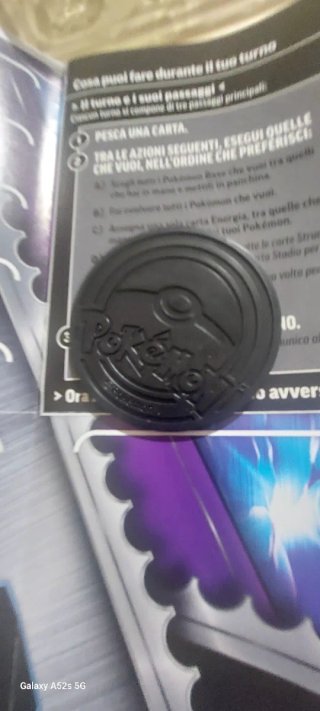 Set Gioco Carte Pokémon con Medaglia