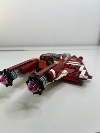 LEGO Star Wars Set 9497 Republic Striker-class