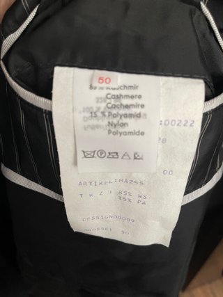 Elegante abrigo Atwardson 85% Cachemira T.50