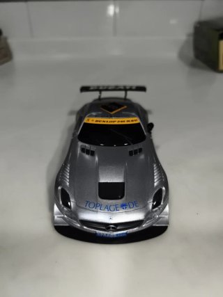 Mercedes Benz SLS AMG GT3 Scalextric