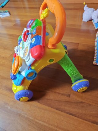 Andador VTech 2 en 1 con Actividades y Música