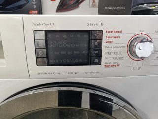 Lavadora/Secadora Bosch 7/4 1400rpm