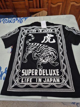 Camiseta Bershka Negra Estampado Tigre