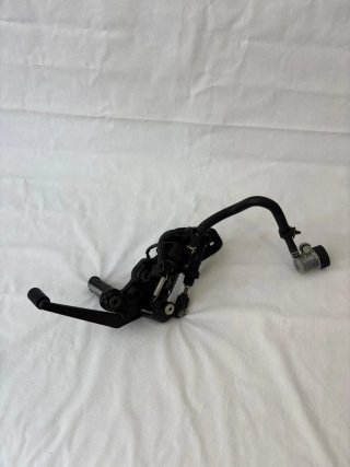 Estribera Freno Yamaha MT07 18-24