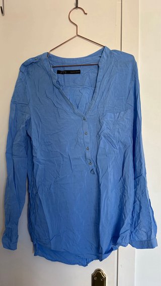 Camiseta Zara manga larga azul