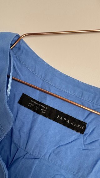 Camiseta Zara manga larga azul